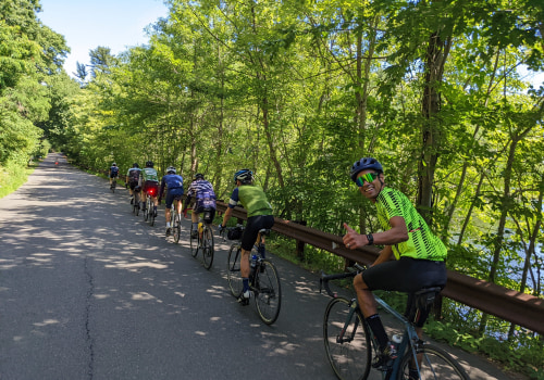 A Guide to the Monthly Group Ride in Austin